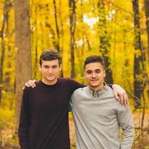 Meet your Posher, Julian